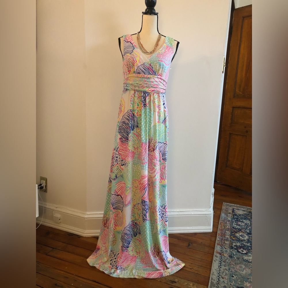Lilly Pulitzer maxi dress. Size L
